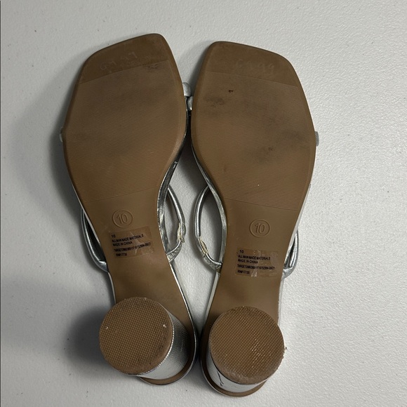 A New Day Silver Slip On Strap Sandals High Heels 3.5” Size 10 - Picture 8 of 8